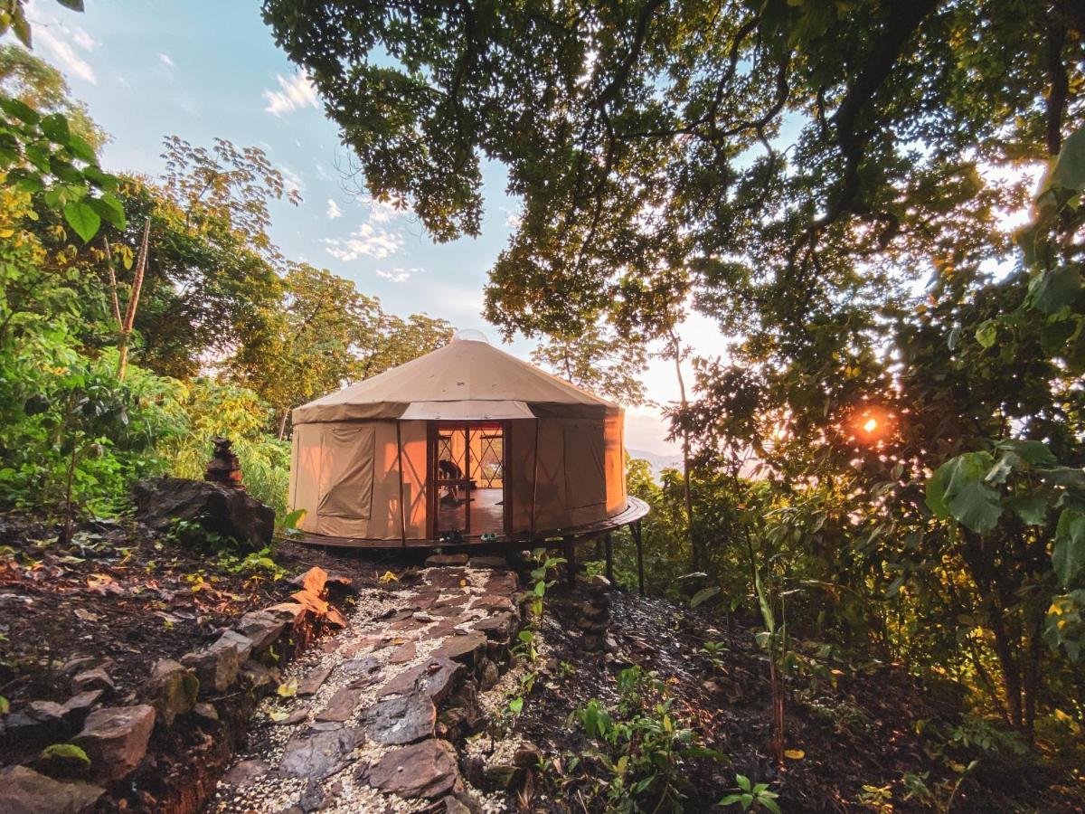 فندق Trekker Glamping مينسا المظهر الخارجي الصورة