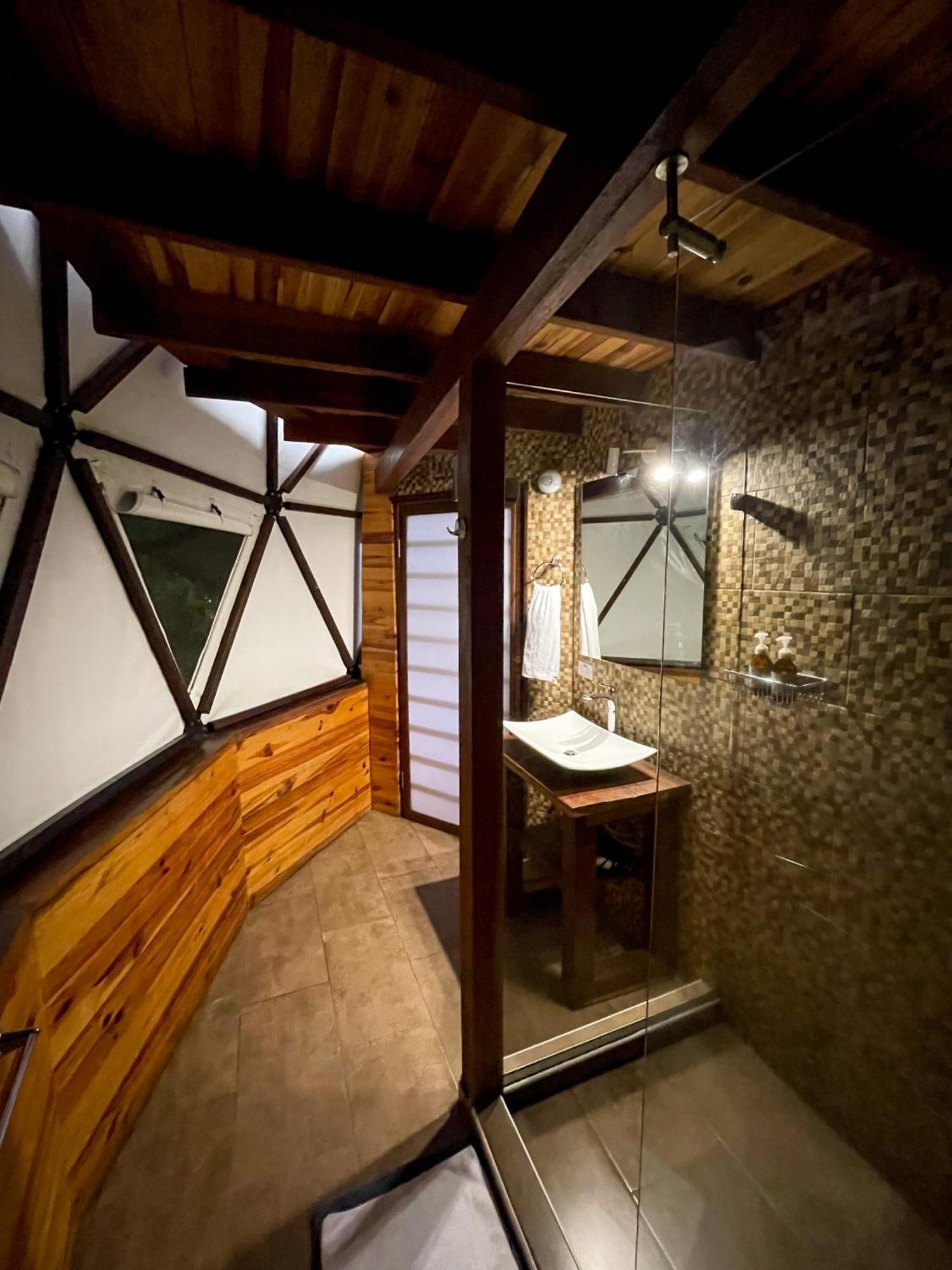 فندق Trekker Glamping مينسا المظهر الخارجي الصورة