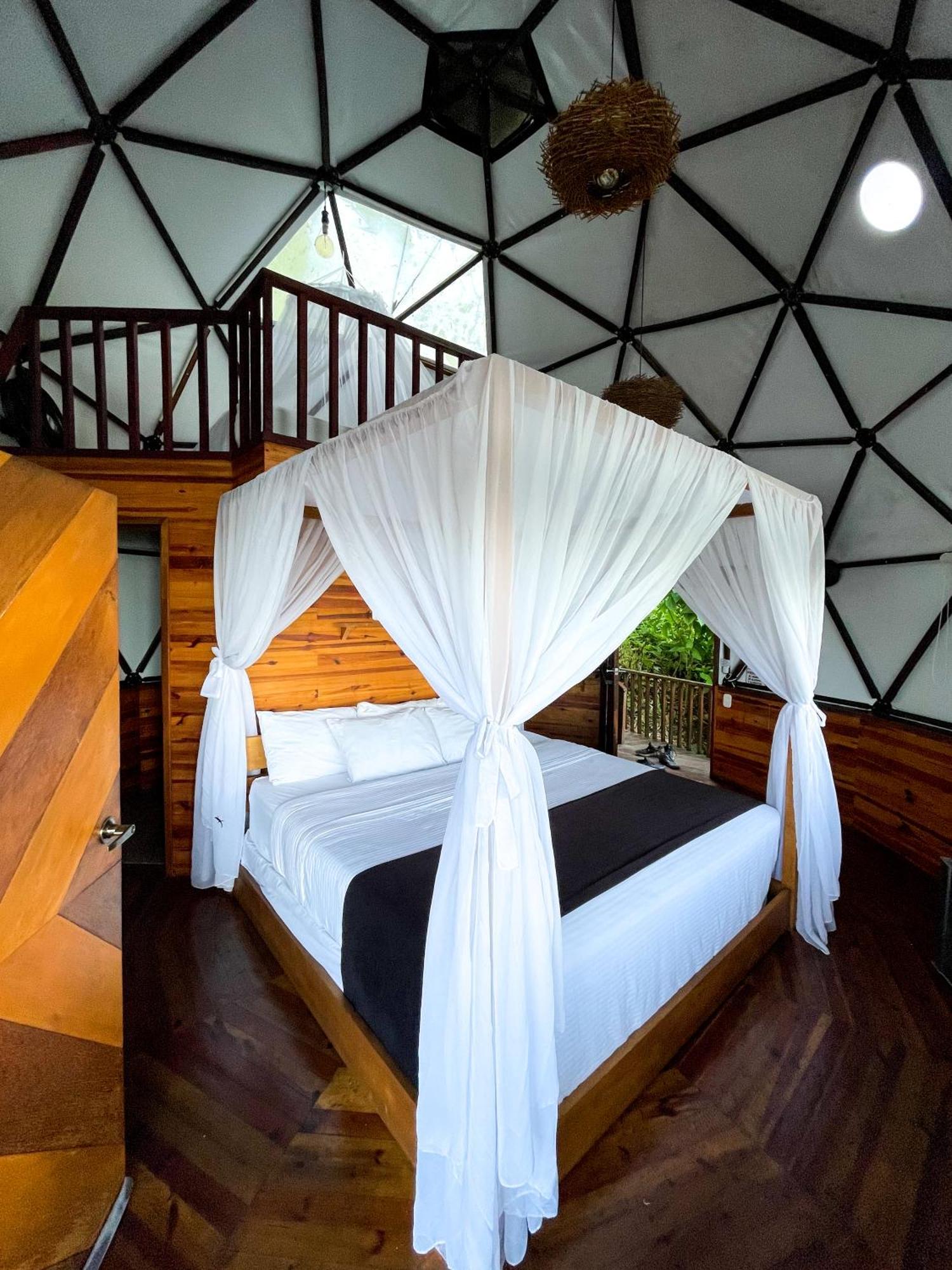 فندق Trekker Glamping مينسا المظهر الخارجي الصورة